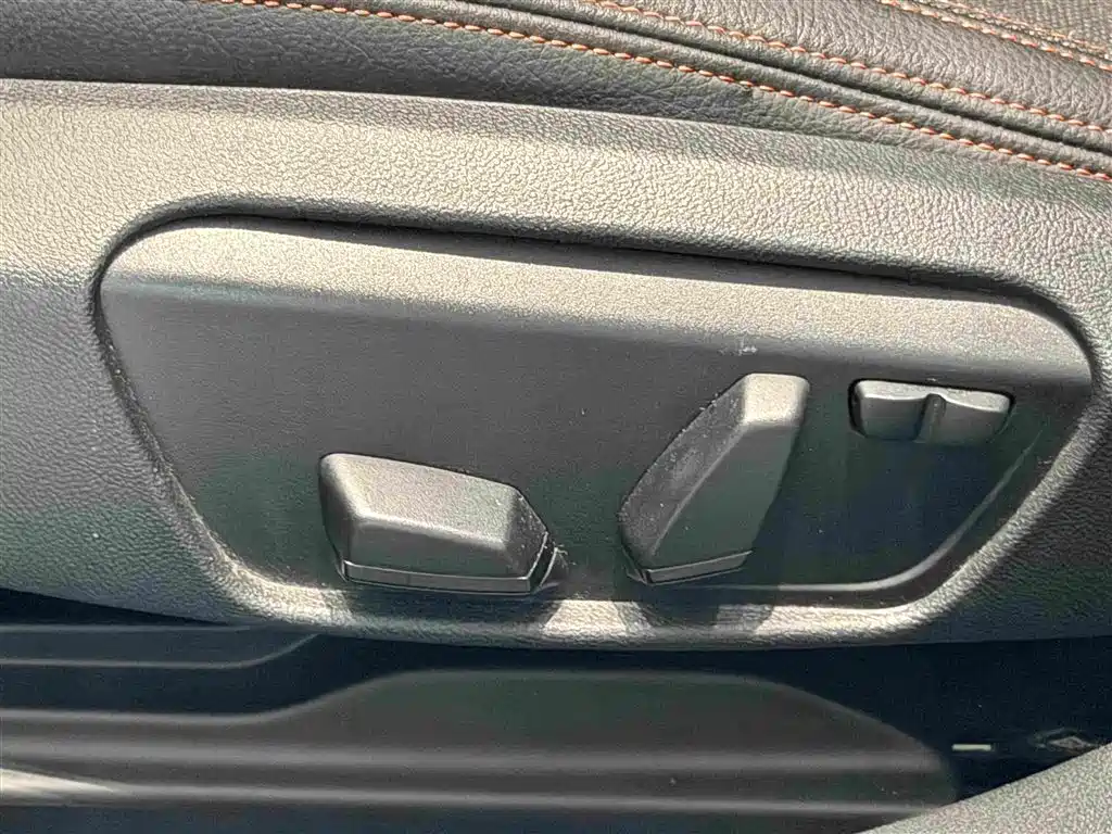 BMW 2 Series (Import) — миниатюра 16
