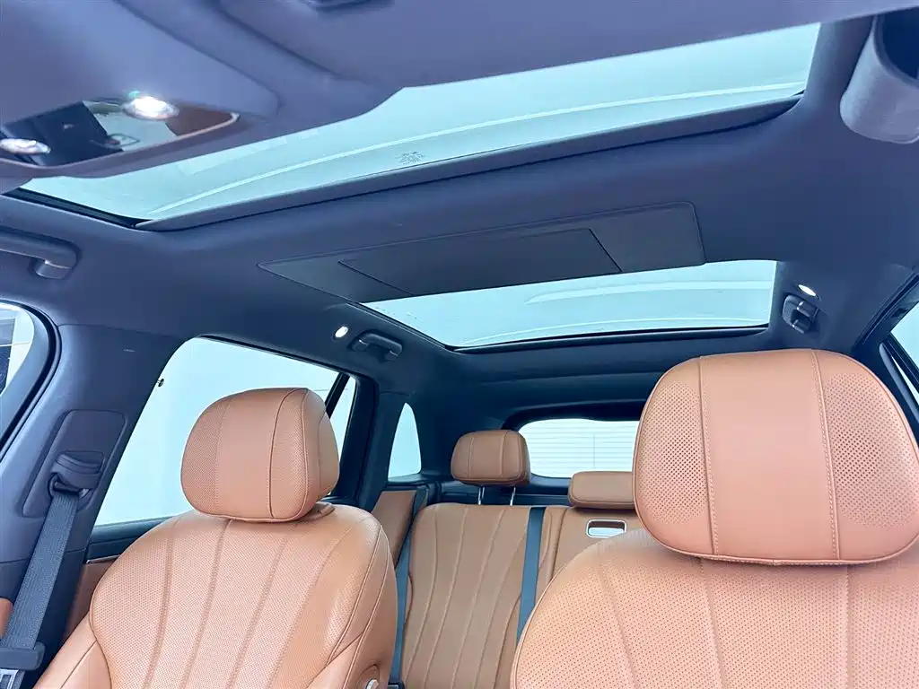 AITO ASK THE WORLD M7