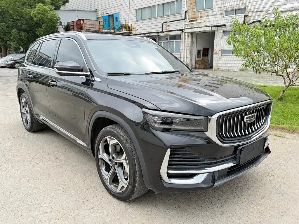 Geely Xingyue L — миниатюра 2