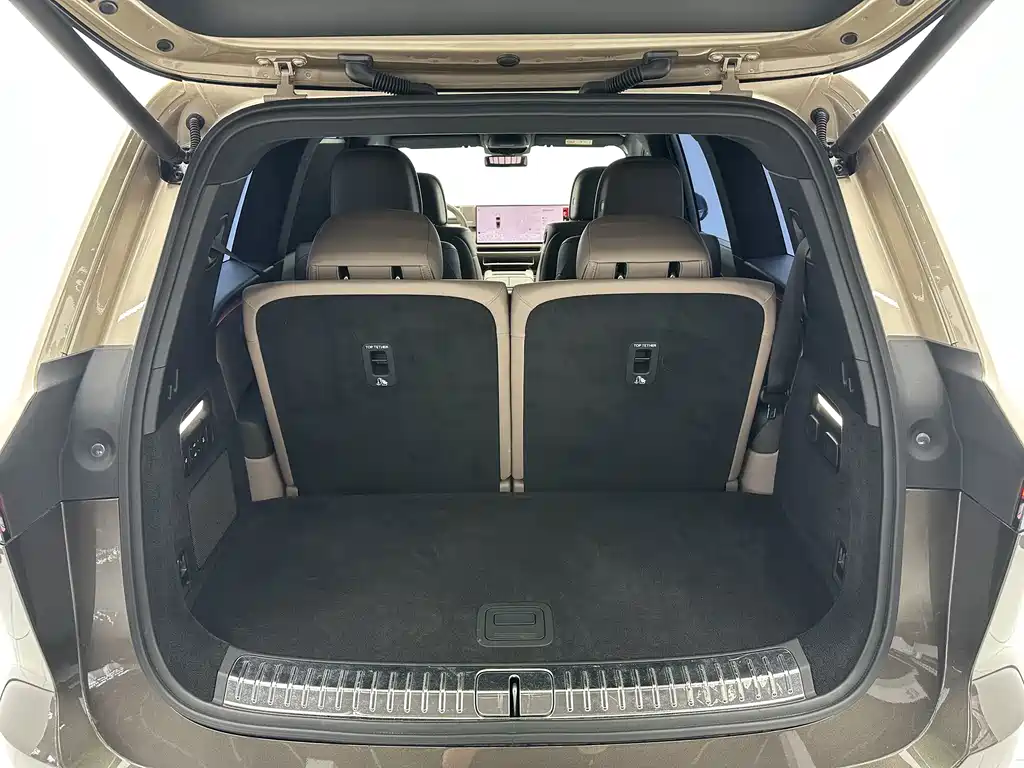 Li Auto Li L9 — миниатюра 18