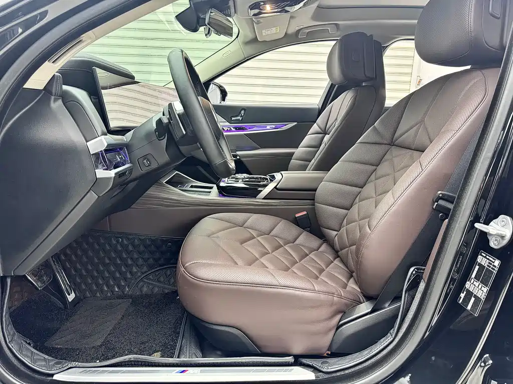 BMW 7 Series 7 2023 735Li M Sport