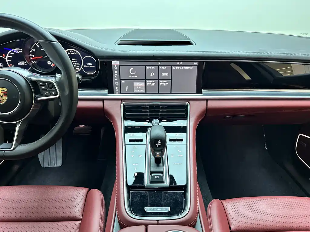 Porsche Panamera — миниатюра 21