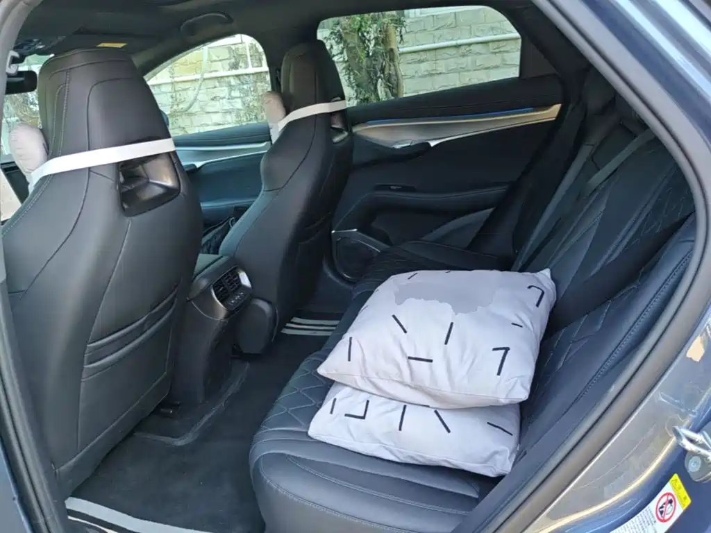 BYD Sealion 07 EV — миниатюра 17