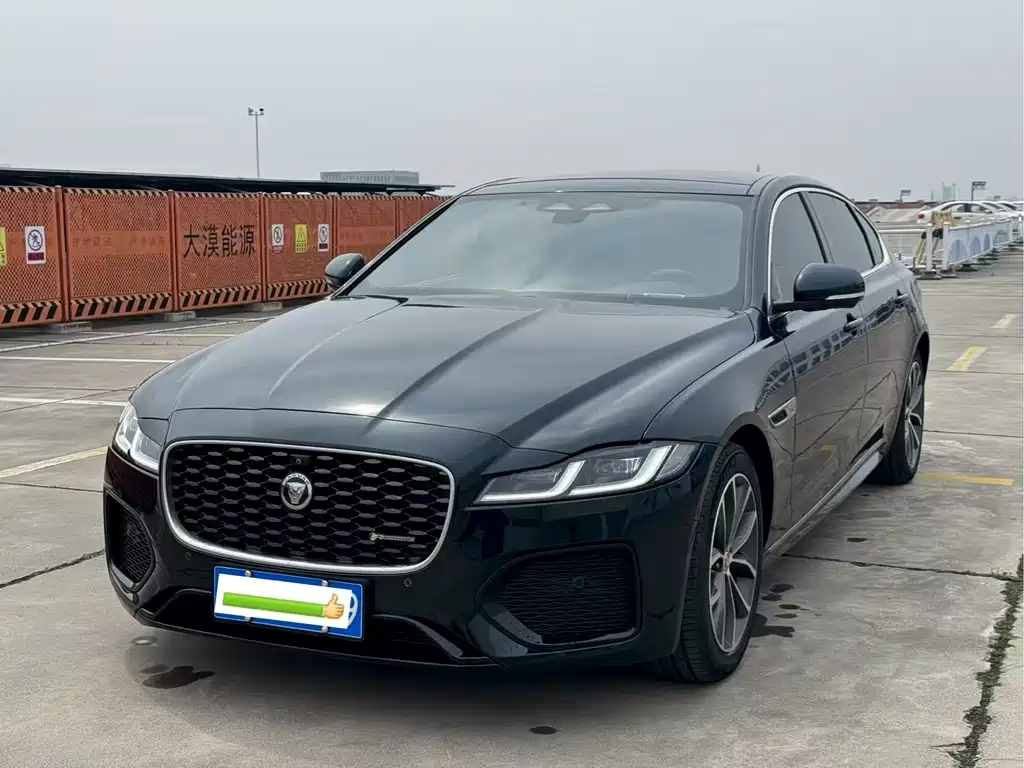 Jaguar XFL 2021