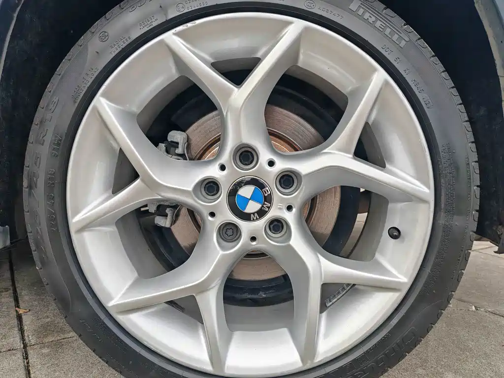 BMW X1 — миниатюра 17