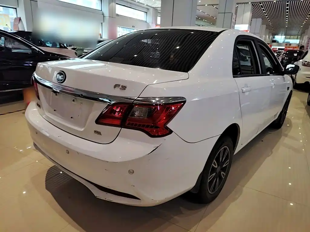 BYD F3 — миниатюра 7