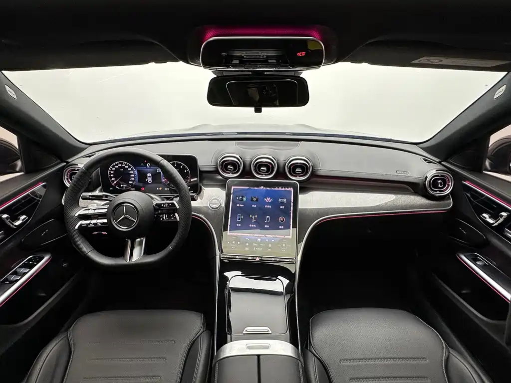 Mercedes-Benz C-Class — миниатюра 9