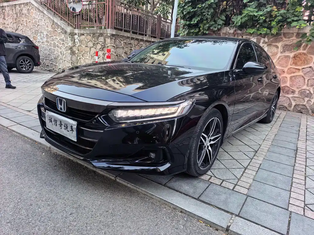 Honda Accord — миниатюра 10