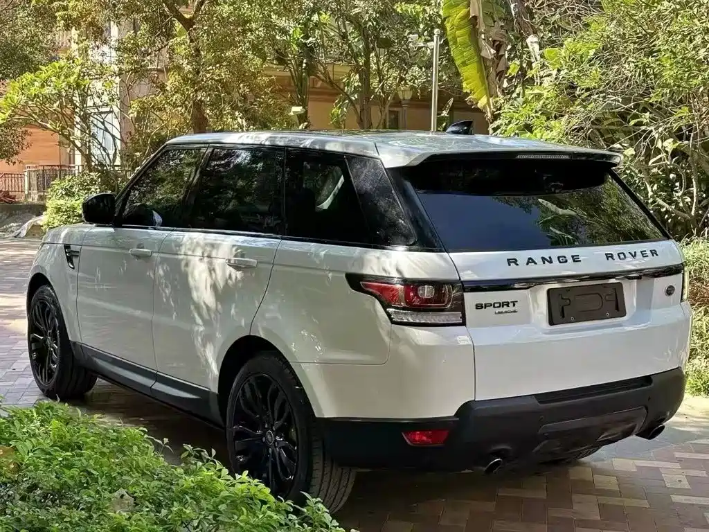 Land Rover Sport — миниатюра 7