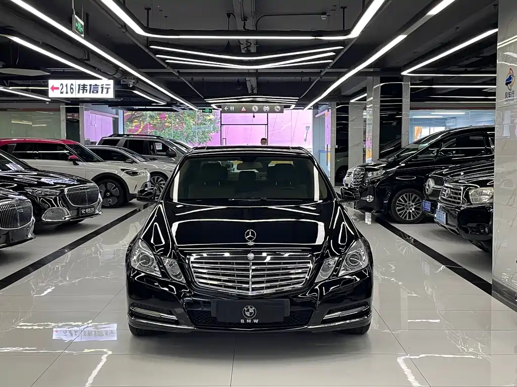 Mercedes-Benz E-Class E 2010 E 200 CGI