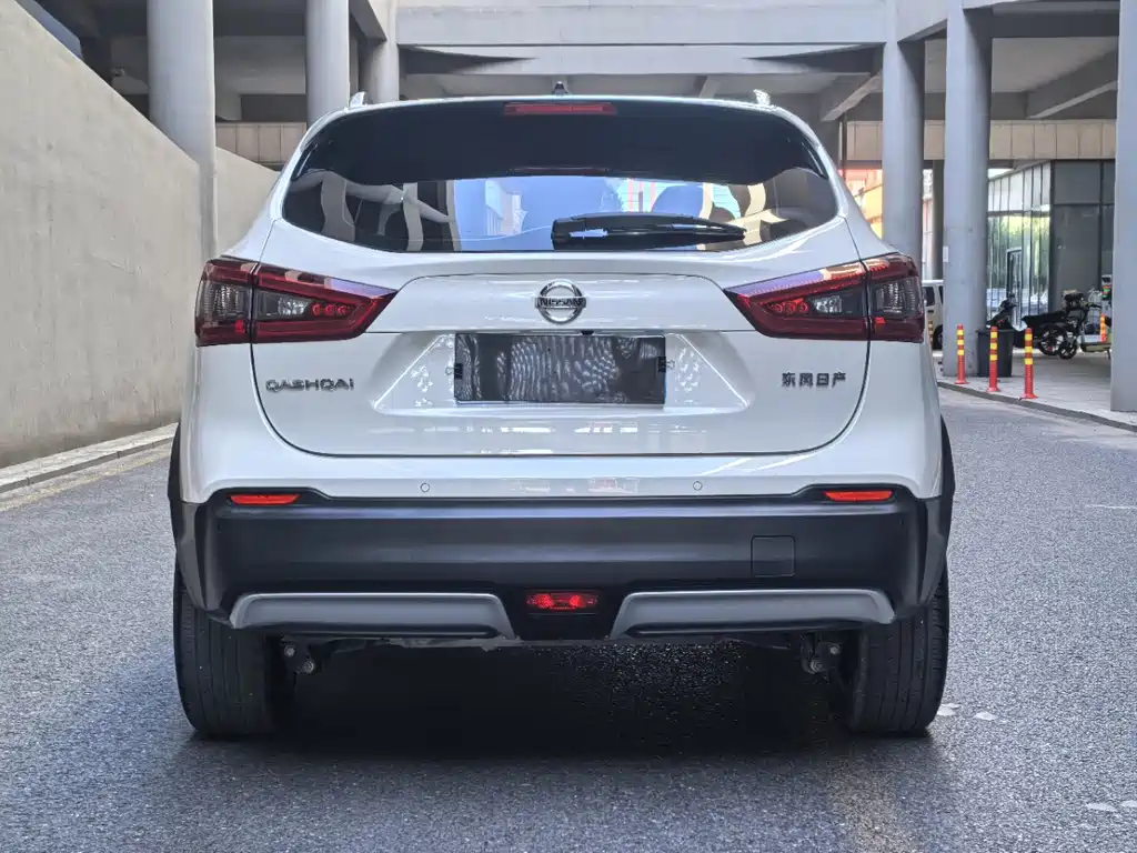 Nissan Qashqai — миниатюра 5