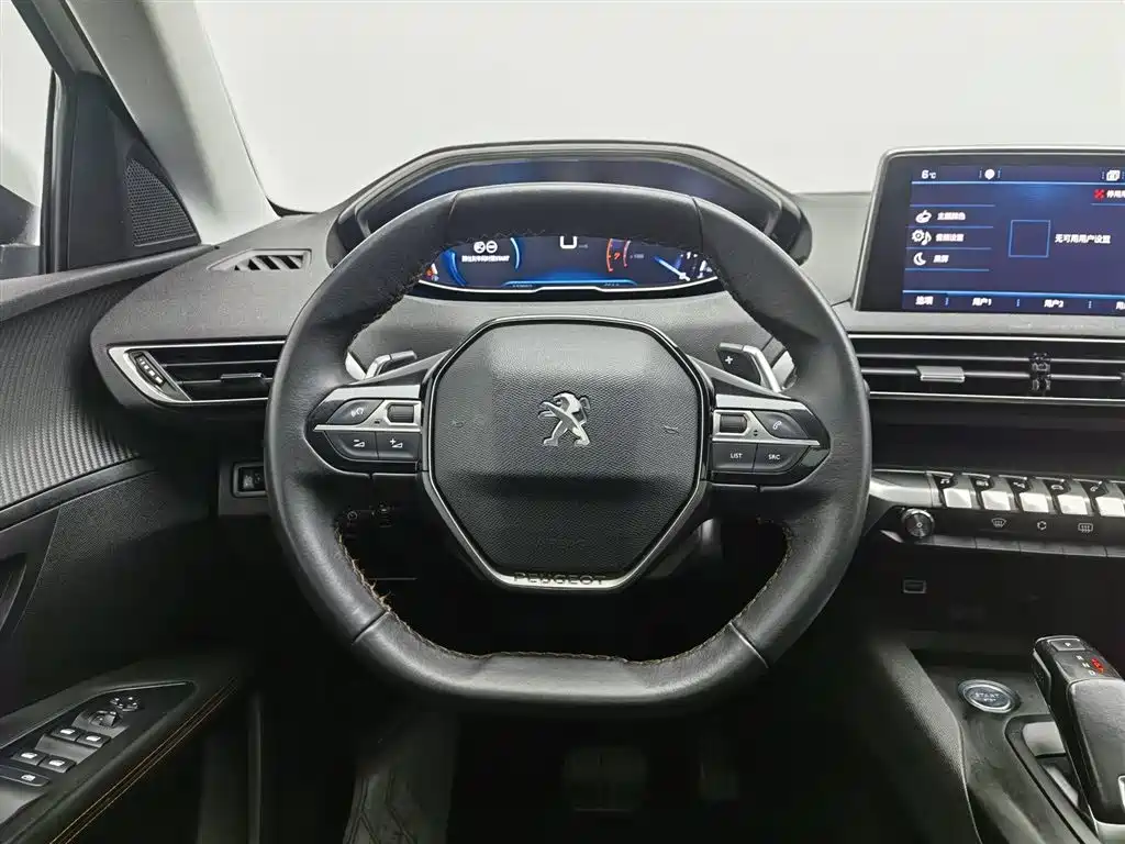 PEUGEOT 4008