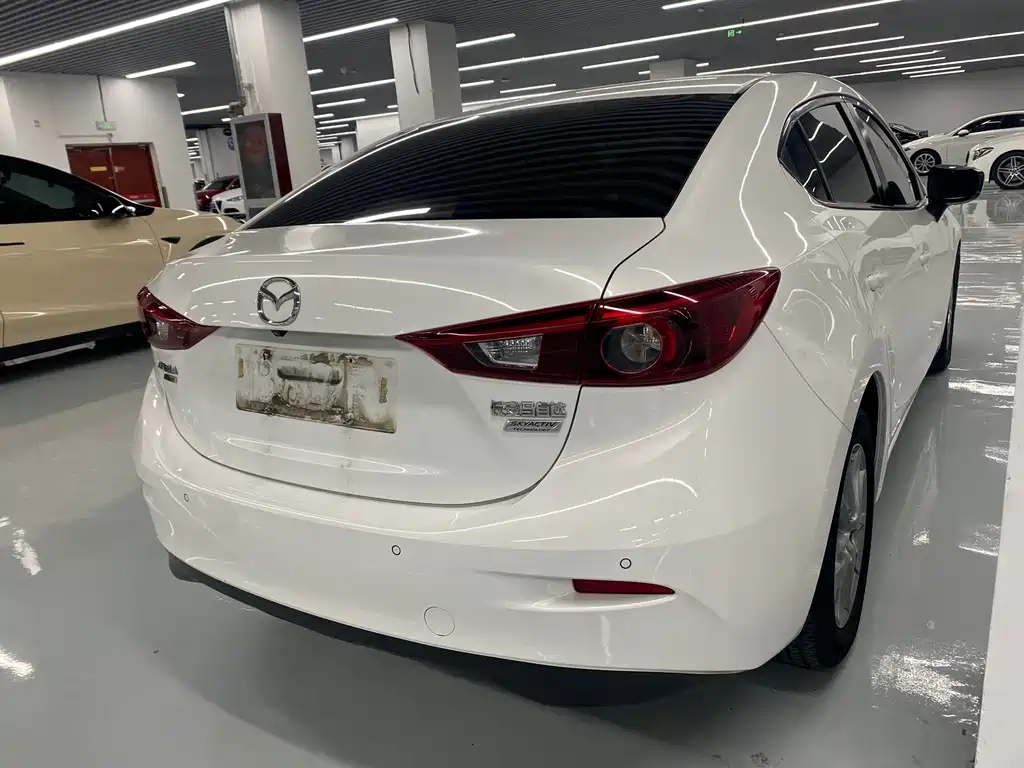 MAZDA 3 ANGKESAILA