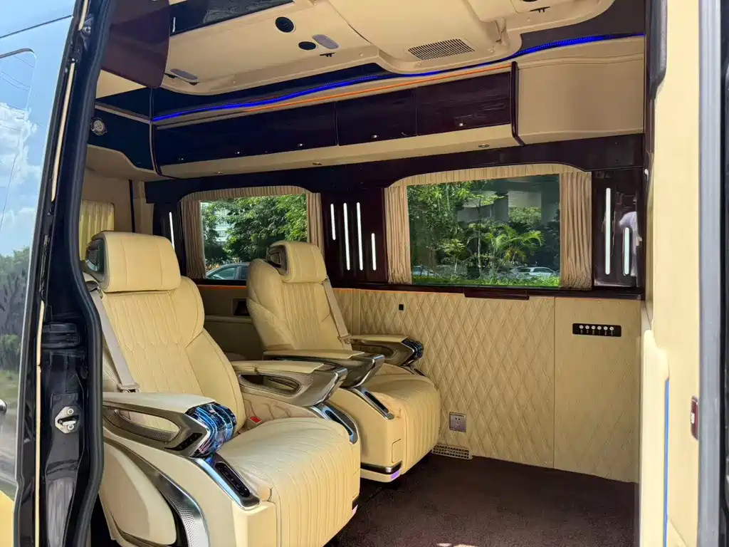 Mercedes-Benz Sprinter — миниатюра 12