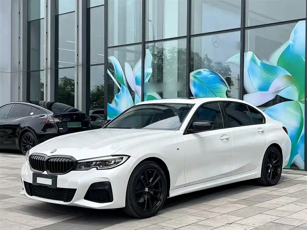 BMW 3 Series 2021