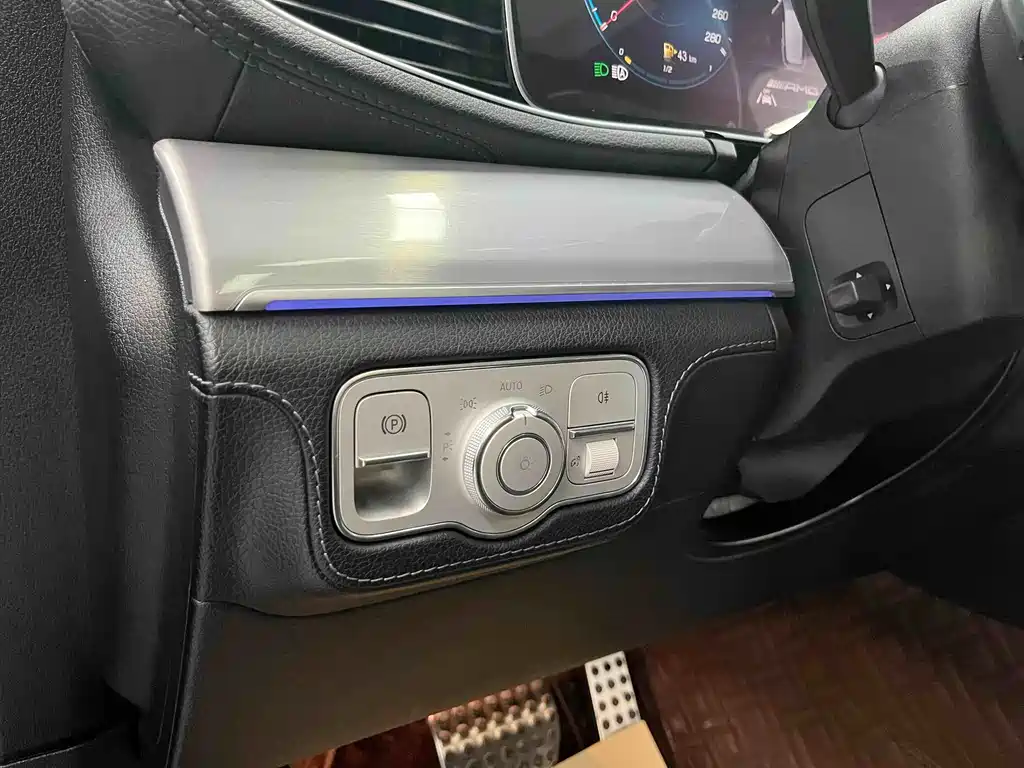 Mercedes-Benz GLE AMG — миниатюра 14