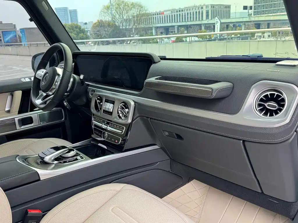 MERCEDES-BENZ G CLASS