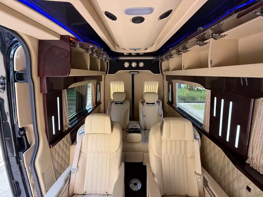 Mercedes-Benz Sprinter — миниатюра 11