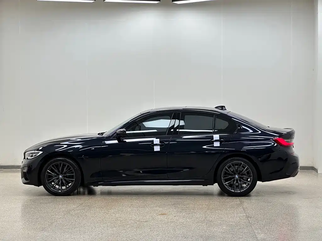 BMW 3 Series — миниатюра 10