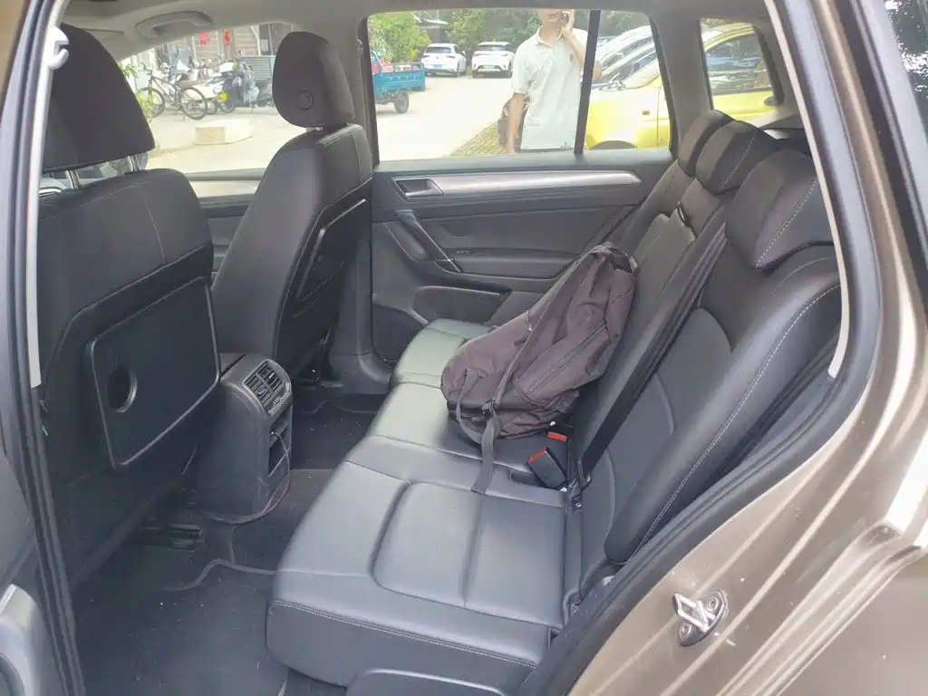 Volkswagen Golf Sportsvan — миниатюра 15
