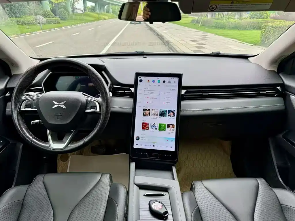 XPeng G3 — миниатюра 4
