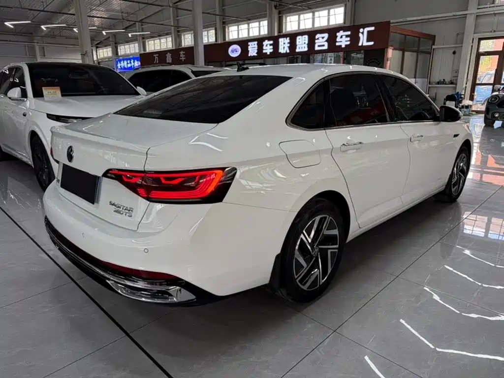 Volkswagen Sagitar — миниатюра 9