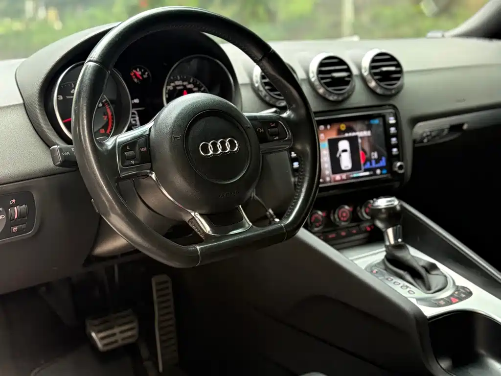 Audi TT — миниатюра 5