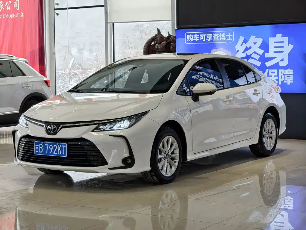 TOYOTA COROLLA