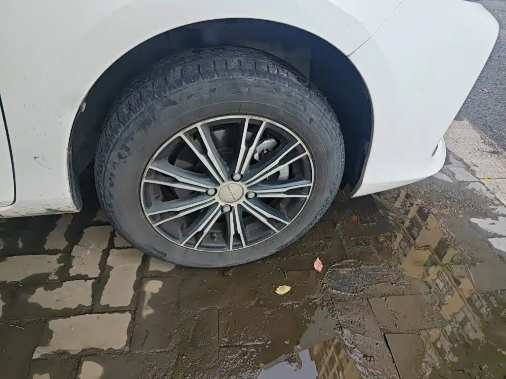 Toyota Vios FS — миниатюра 24