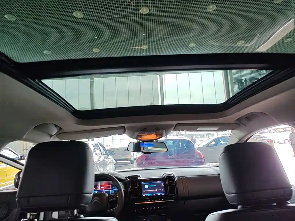 Citroen C5 AIRCROSS — миниатюра 18