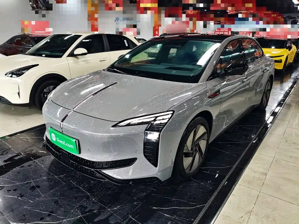 Hongqi Hongqi EH7