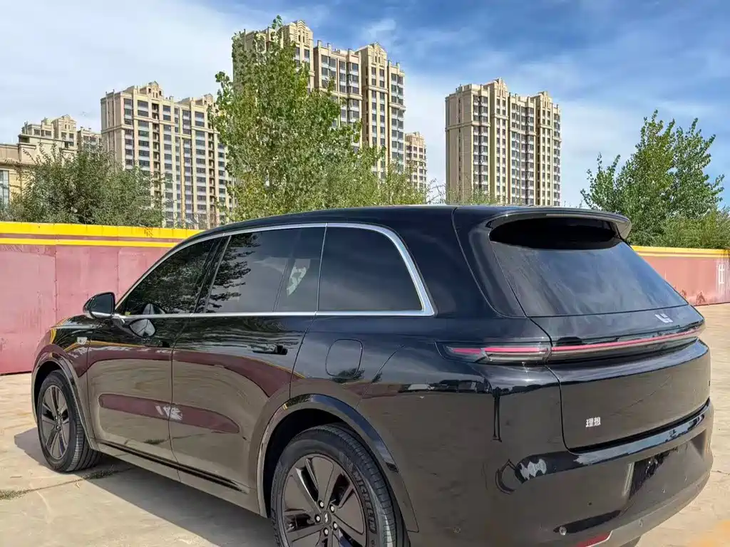 Li Auto Li L8 — миниатюра 3