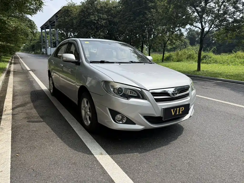 Toyota Corolla — миниатюра 3