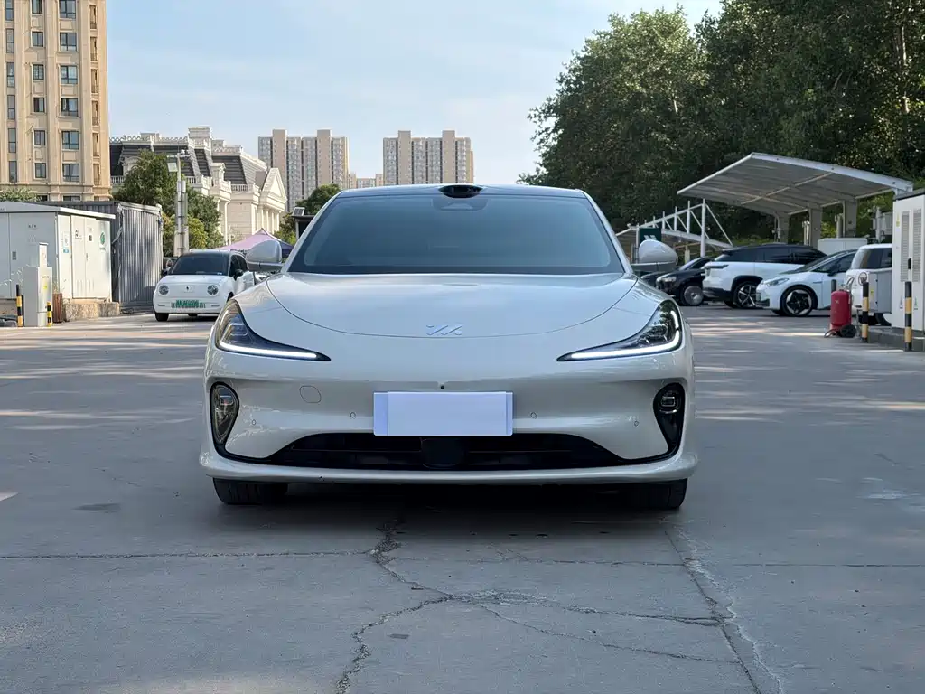 IM Motors L6 2025 Ultra
