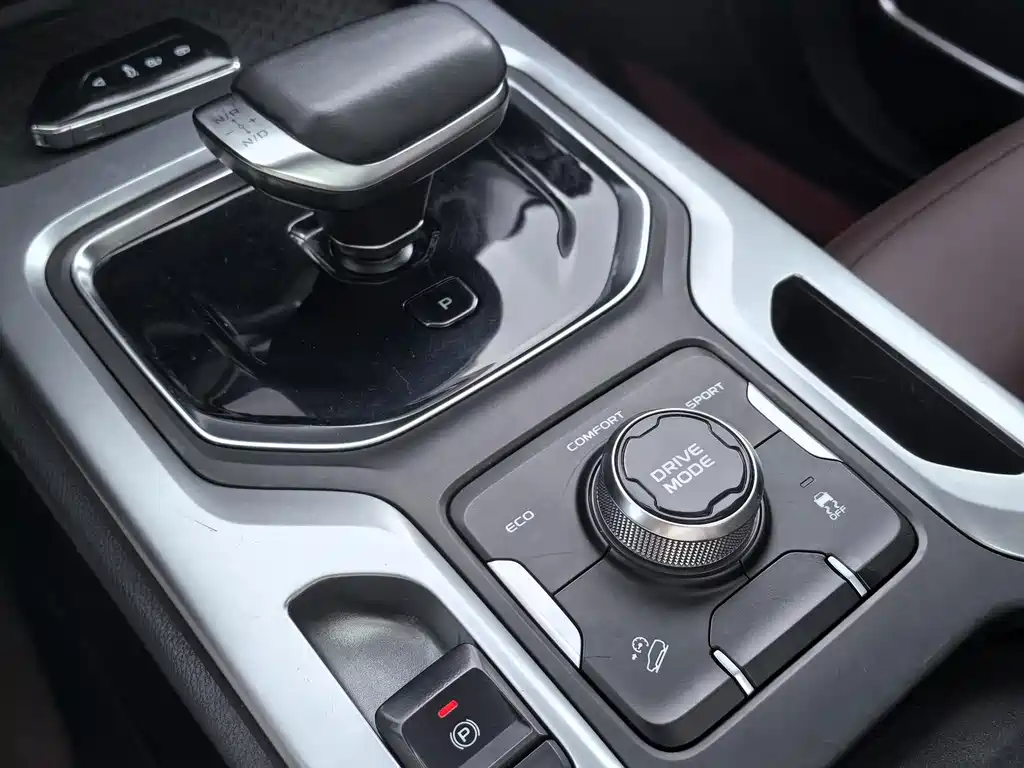 Geely Haoyue — миниатюра 10