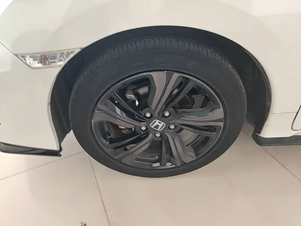 Honda Civic — миниатюра 23