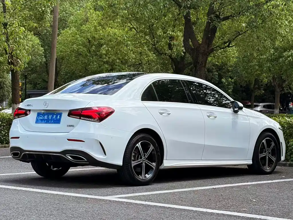 Mercedes-Benz A-Class — миниатюра 5