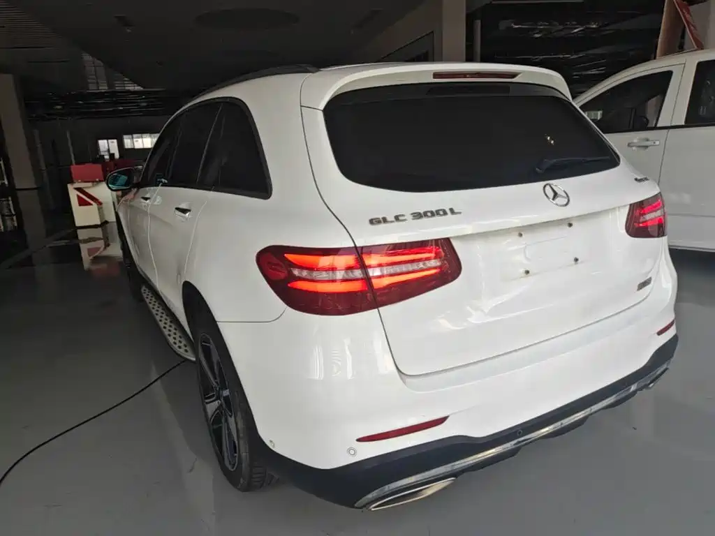 Mercedes-Benz GLC — миниатюра 5