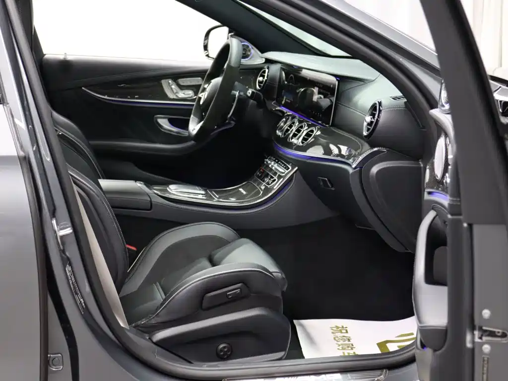 Mercedes-Benz E-Class AMG — миниатюра 24