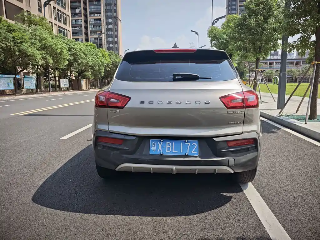 Borgward BX5 — миниатюра 9