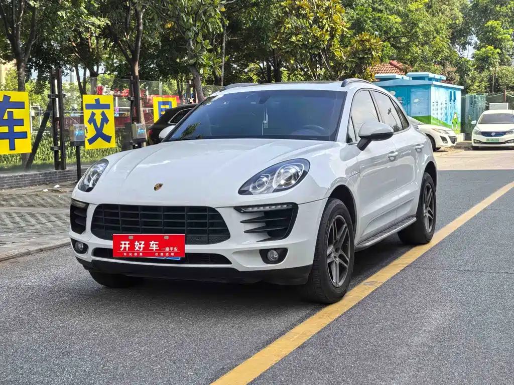 Купить Porsche Macan