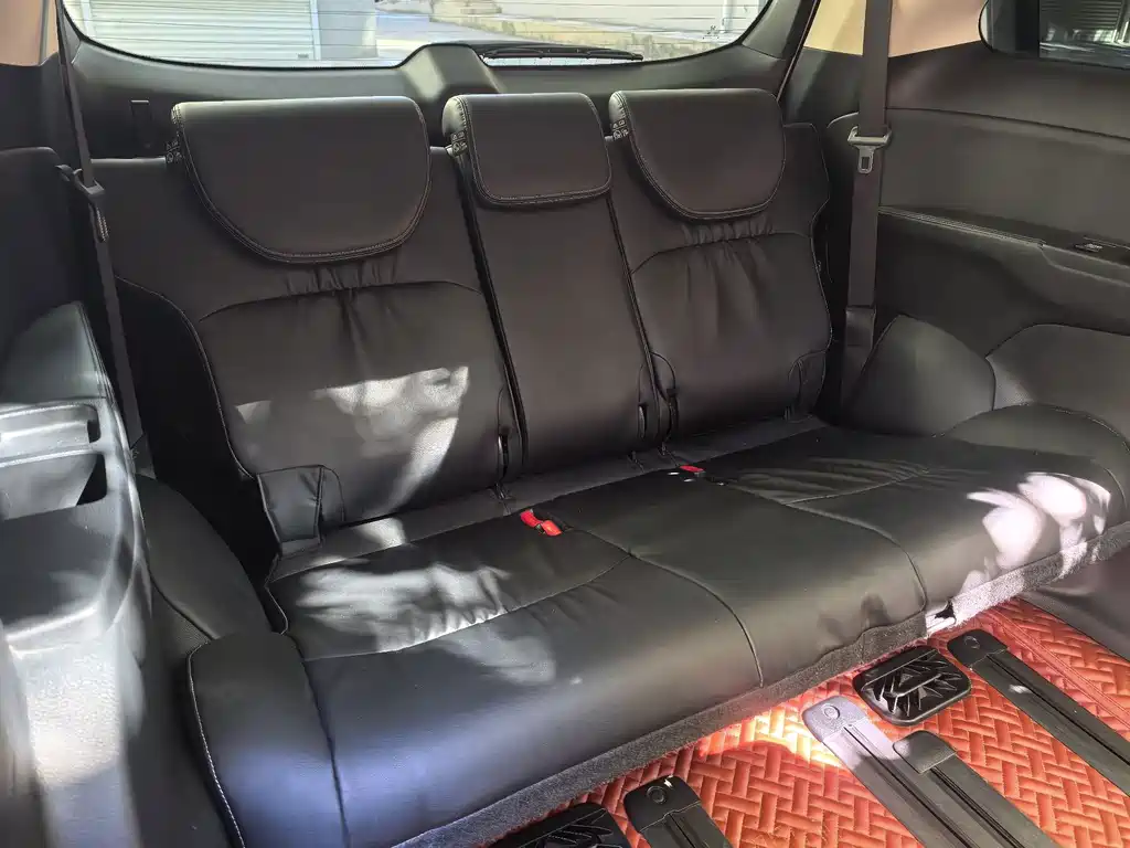 Honda Elysion — миниатюра 13