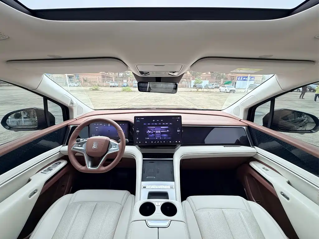 BYD Xia 2025 DM-i 1.5T 180km