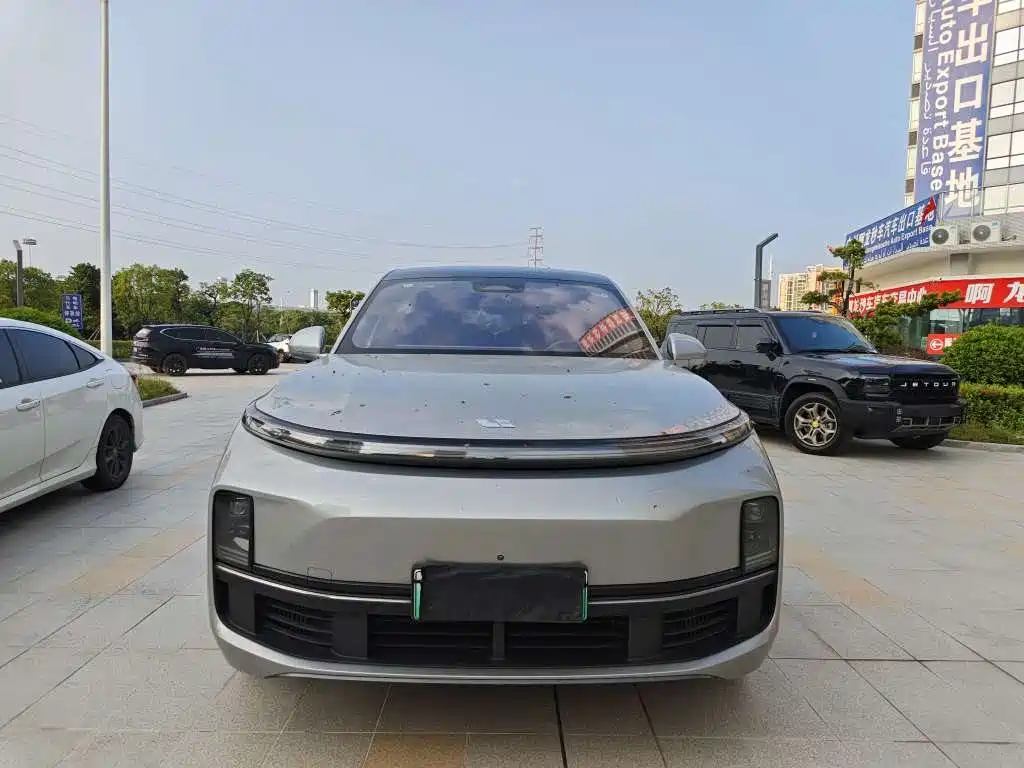 Li Auto Li L8 — миниатюра 2