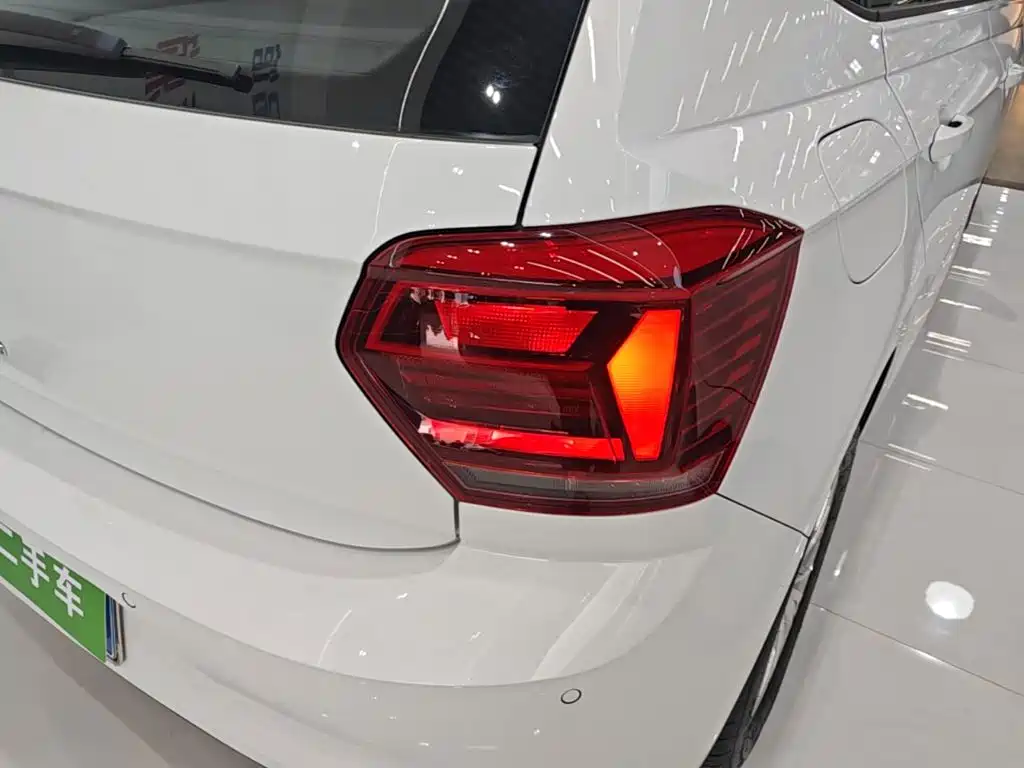 Volkswagen Polo — миниатюра 8