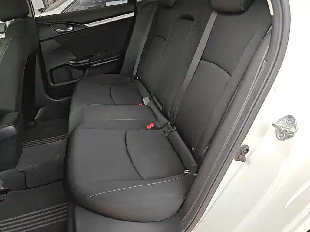 Honda Civic — миниатюра 17
