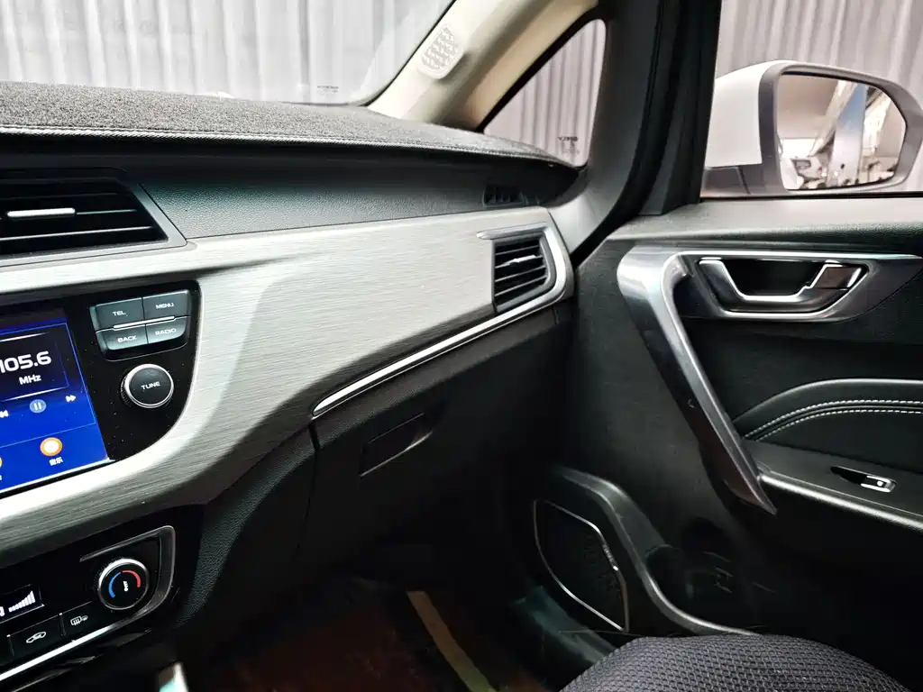 GEELY AUTOMOBILE VISION X3