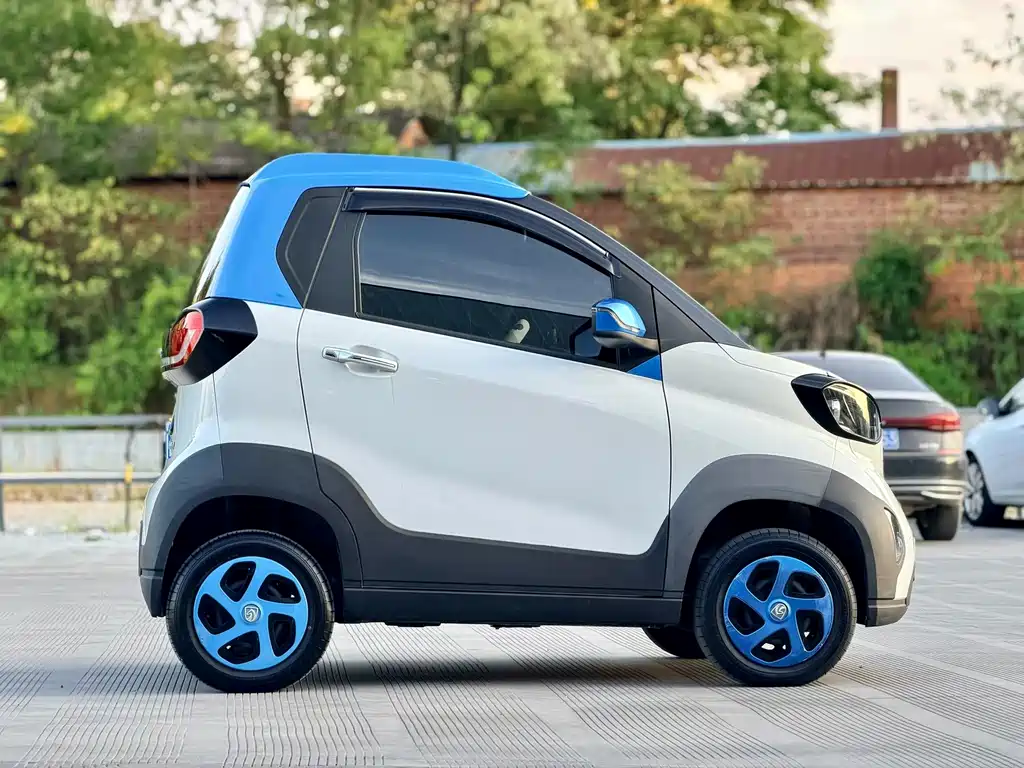 Baojun E100 — миниатюра 8