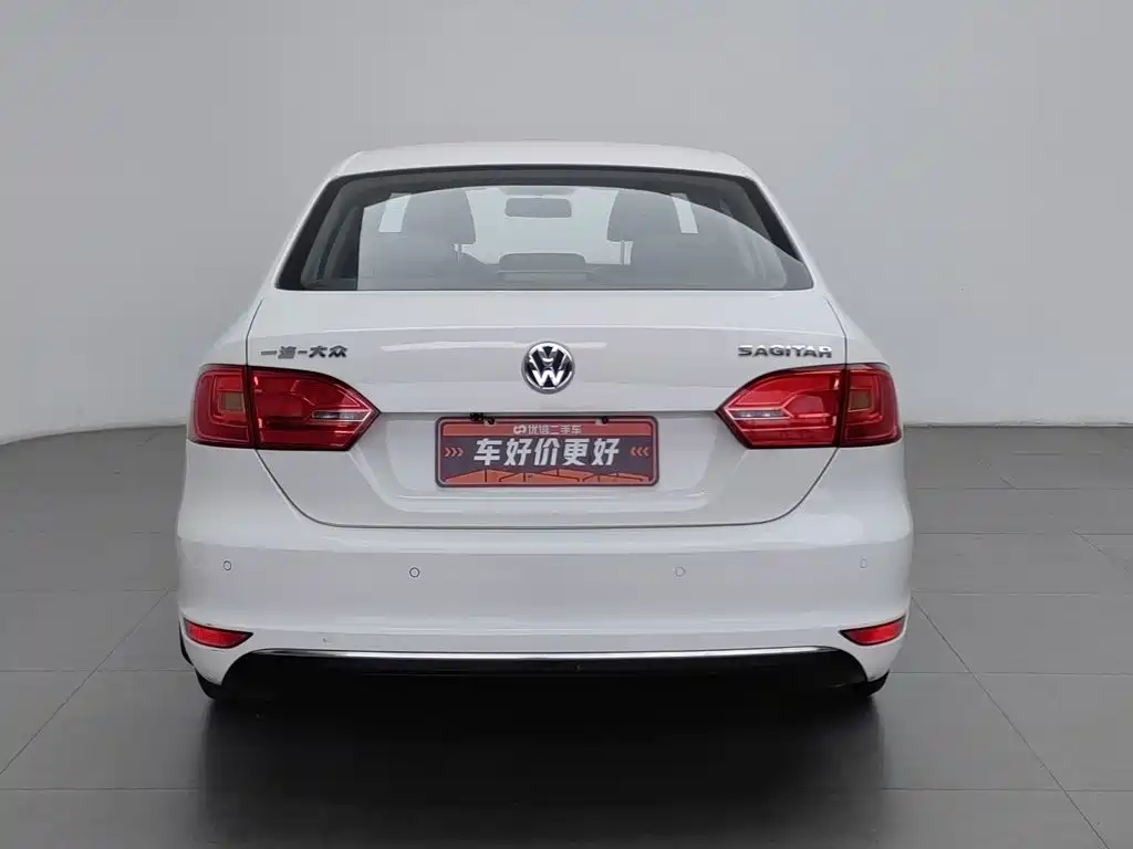 Volkswagen Sagitar — миниатюра 4