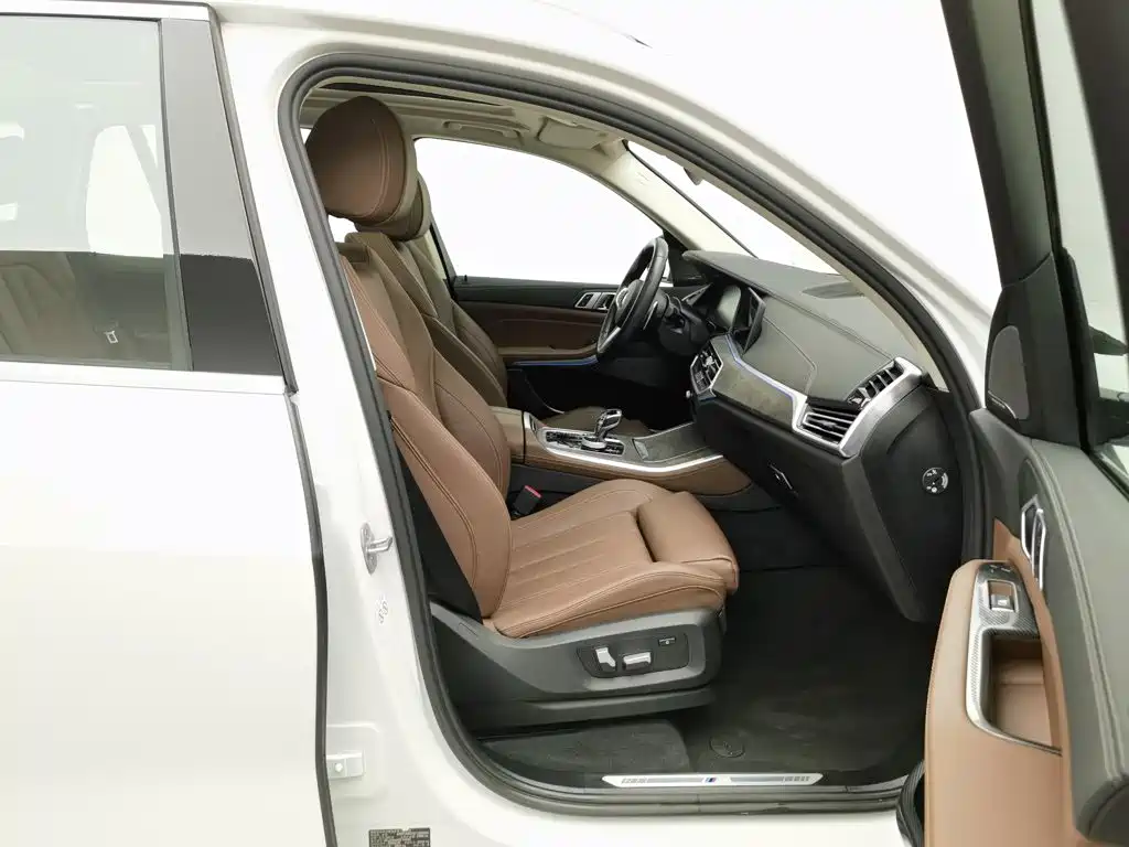 BMW X5 (Import) — миниатюра 23